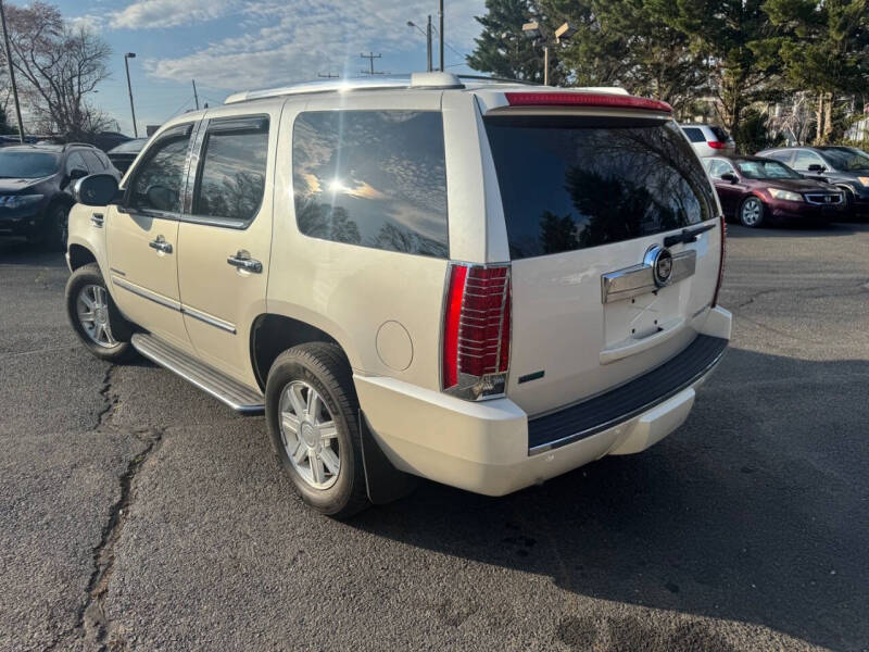 2010 Cadillac Escalade