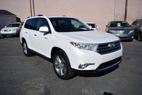 2011 Toyota Highlander for sale at Cars 2 Go in Clovis CA