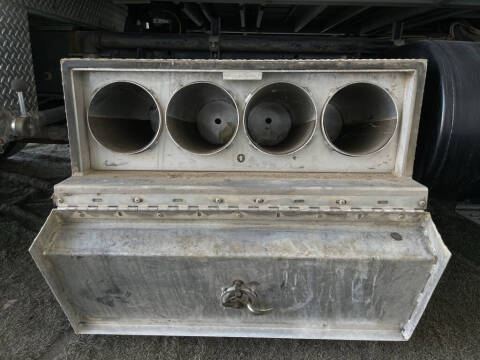 2004 International WorkStar 7400