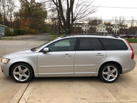 2008 Volvo V50 for sale at Intown Auto Mart in Erie PA