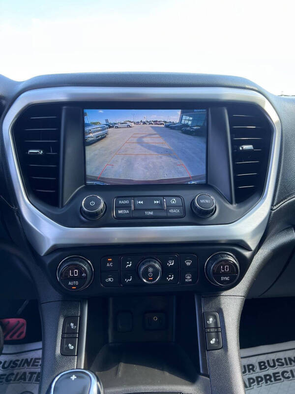 2019 GMC Acadia SLT-1