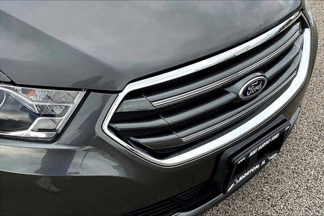 2016 Ford Taurus SEL