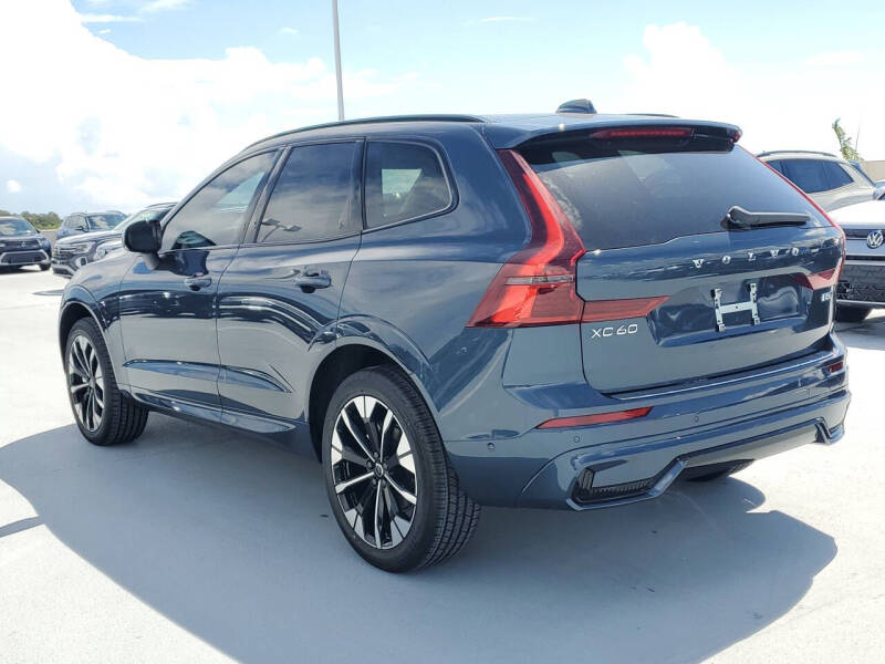 2026 Volvo XC60 B5 Ultra