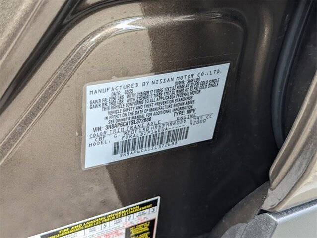 2025 Nissan Kicks SV