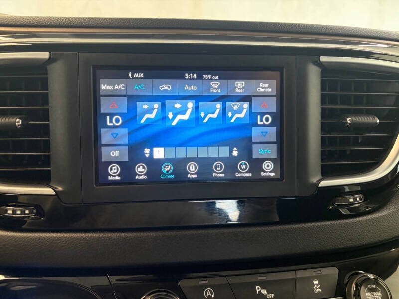 2018 Chrysler Pacifica Touring Plus