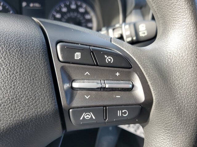 2023 Hyundai Kona SE