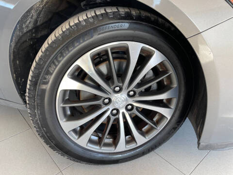 2017 Buick LaCrosse Essence