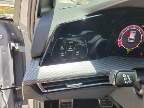 2026 Volkswagen Golf GTI SE