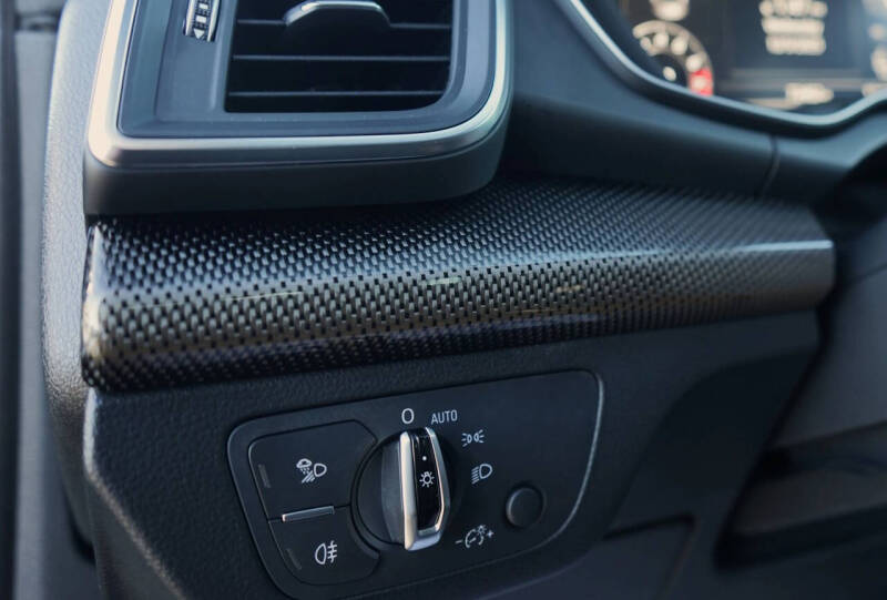 2018 Audi SQ5 3.0T quattro Premium Plus