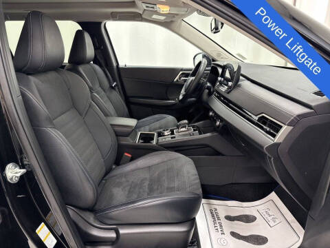 2024 Mitsubishi Outlander PHEV SE