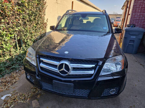 2011 Mercedes-Benz GLK for sale at UGWONALI MOTORS in Dallas TX