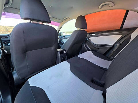 2015 Volkswagen Jetta