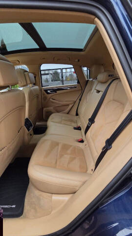 2015 Porsche Macan S