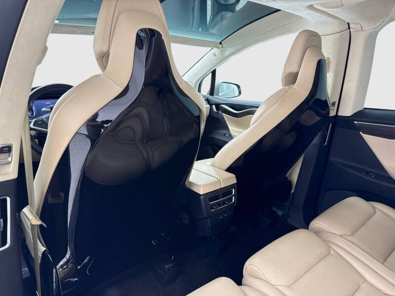 2016 Tesla Model X P90D