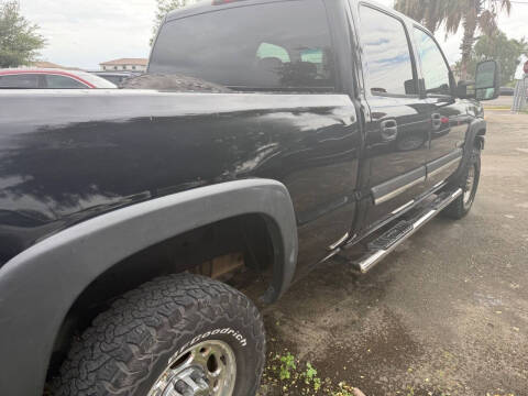 2004 Chevrolet Silverado 2500HD LS