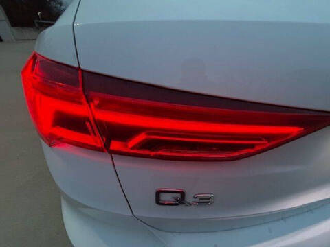 2020 Audi Q3 quattro Premium 45 TFSI