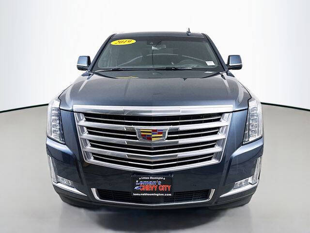 Used 2019 Cadillac Escalade ESV Platinum with VIN 1GYS4KKJ6KR254738 for sale in Bloomington, IL