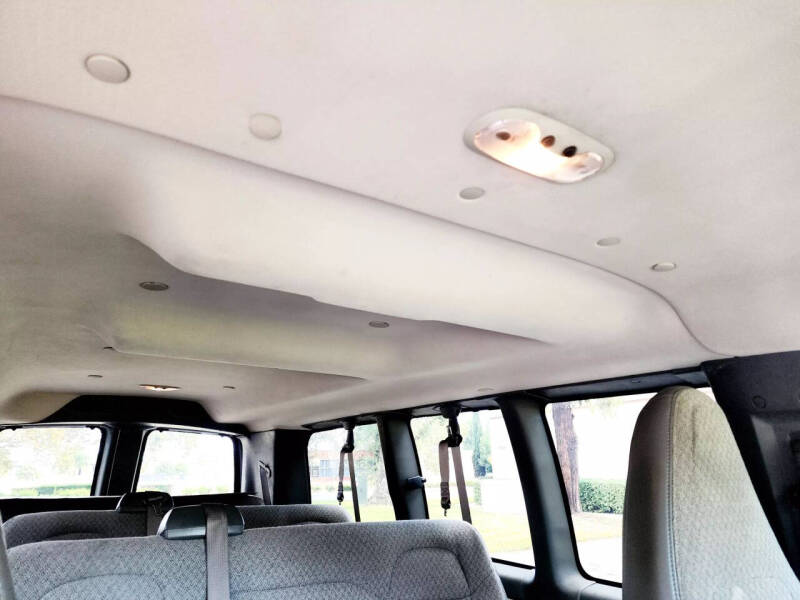 2018 Chevrolet Express LT 2500