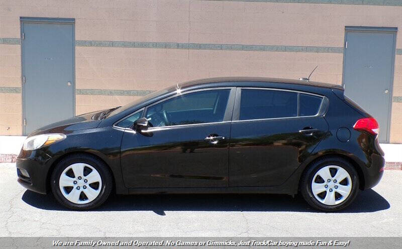 2016 Kia Forte5 LX