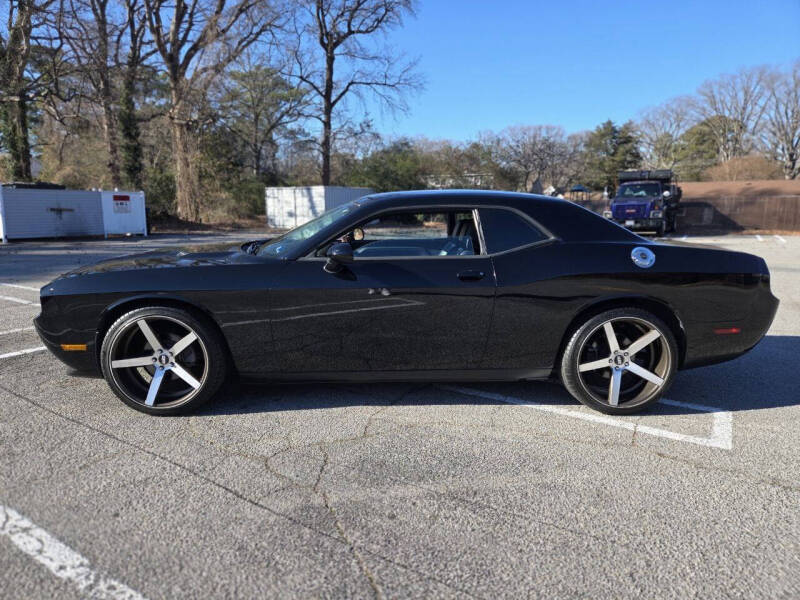2013 Dodge Challenger SXT Plus