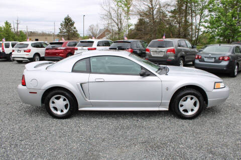 2000 Ford Mustang