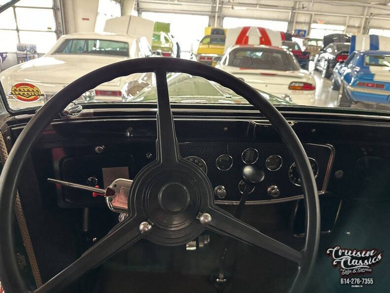 1932 Packard 902 Straight Eight Coupe