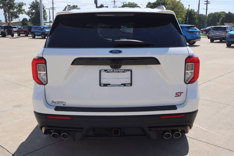 2022 Ford Explorer ST