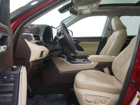 2021 Toyota Highlander Platinum