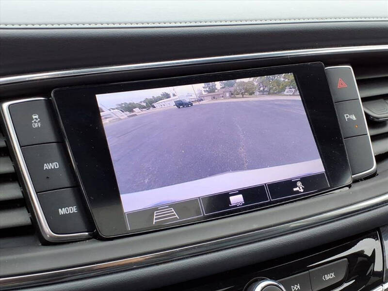 2021 Buick Enclave Essence