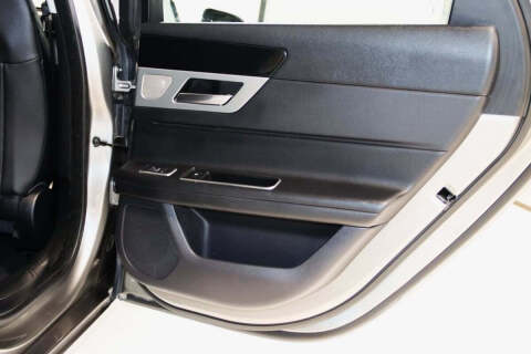 2017 Jaguar XF 35t Premium