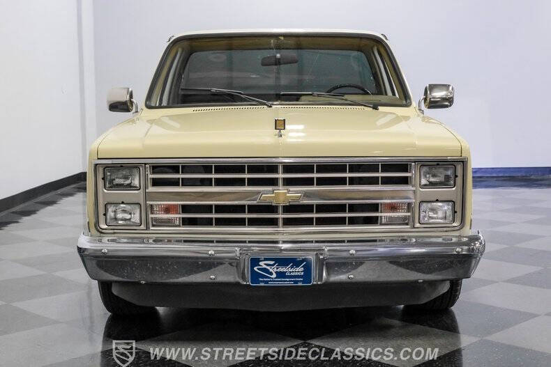 1987 Chevrolet R/V 10 Series