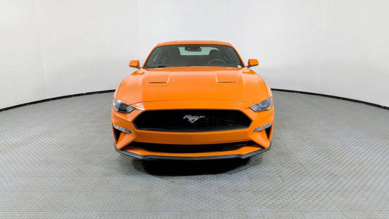 2021 Ford Mustang EcoBoost