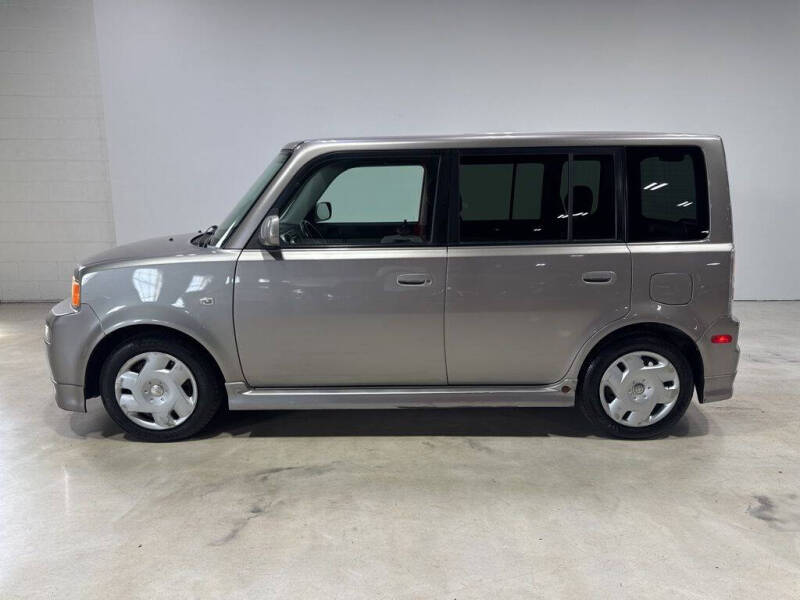 2005 Scion xB