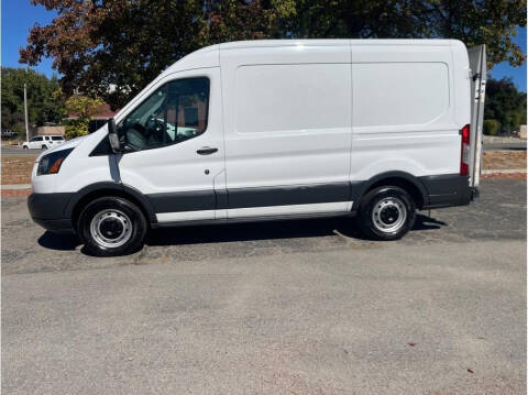 2018 Ford Transit for sale at Dealers Choice Inc in Farmersville CA