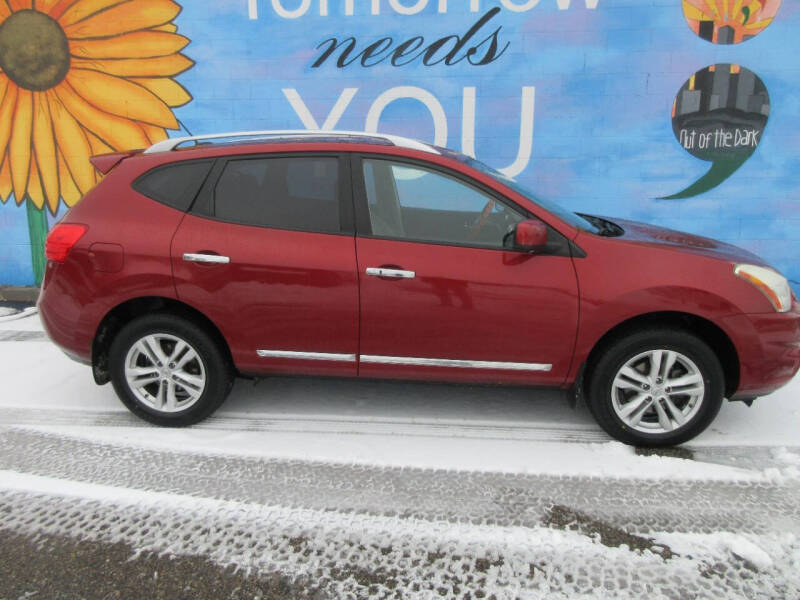 2012 Nissan Rogue SV photo 3