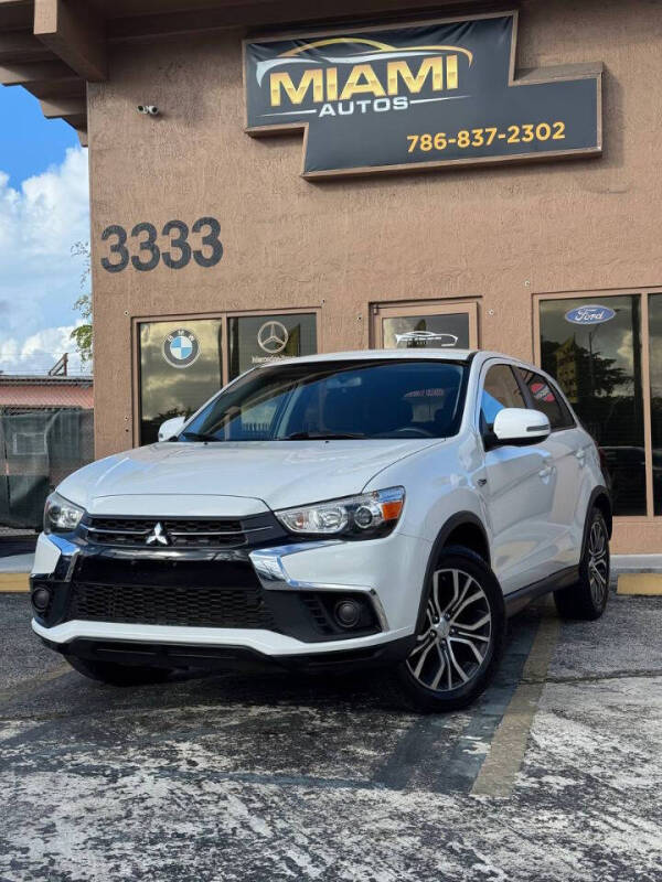 2019 Mitsubishi Outlander Sport ES's photo