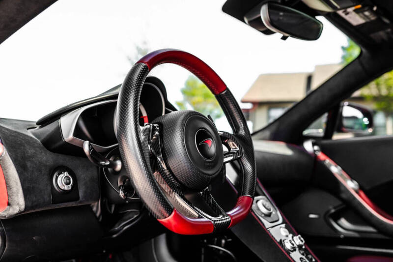 2012 McLaren MP4-12C