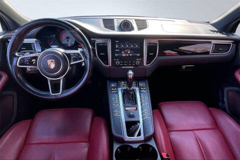 2018 Porsche Macan S