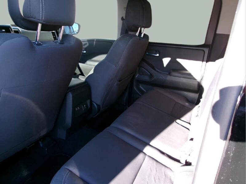 2023 Nissan Frontier