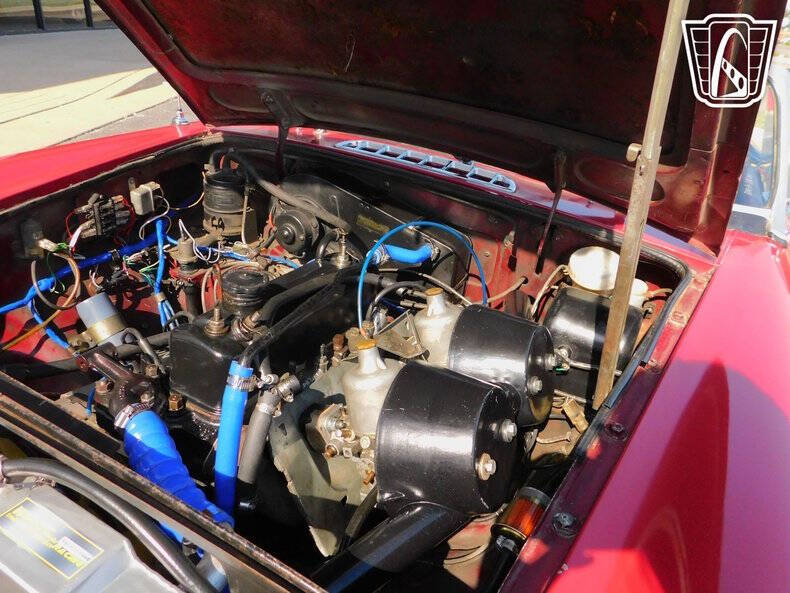 1974 MG B