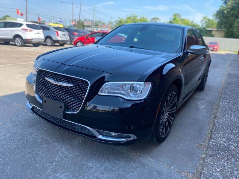2016 Chrysler 300 for sale at Sam's Auto Sales in Houston TX