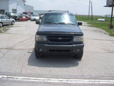 2000 Ford Explorer XLS