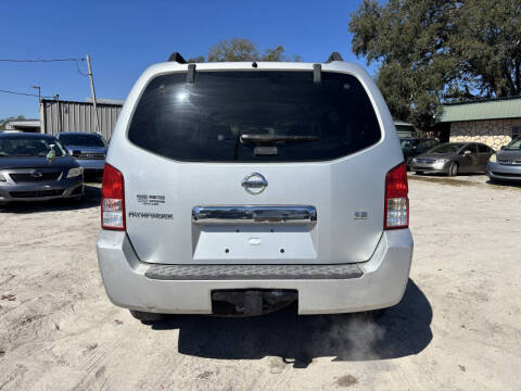 2007 Nissan Pathfinder SE