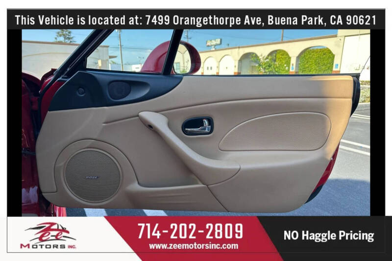 2002 Mazda MX-5 Miata