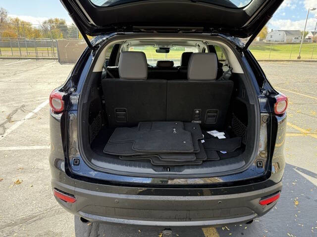 2022 Mazda CX-9 Touring Plus