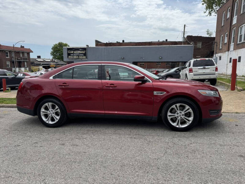 2014 Ford Taurus SEL