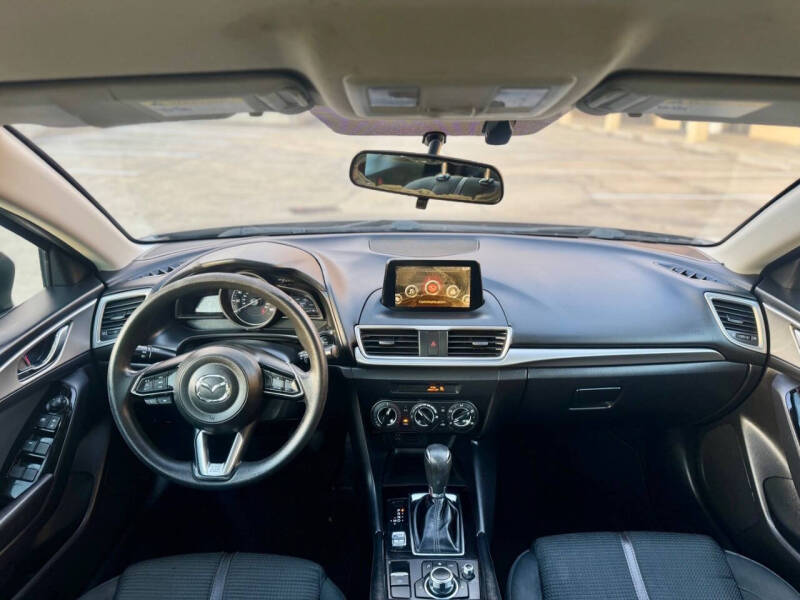 2017 Mazda MAZDA3 Sport