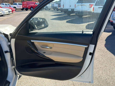 2018 BMW 3 Series 330i