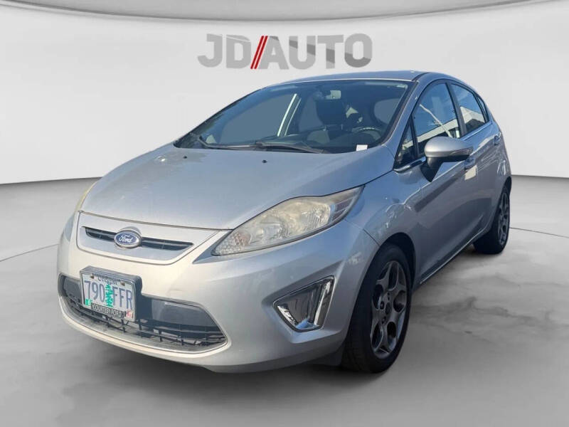 2011 Ford Fiesta SES