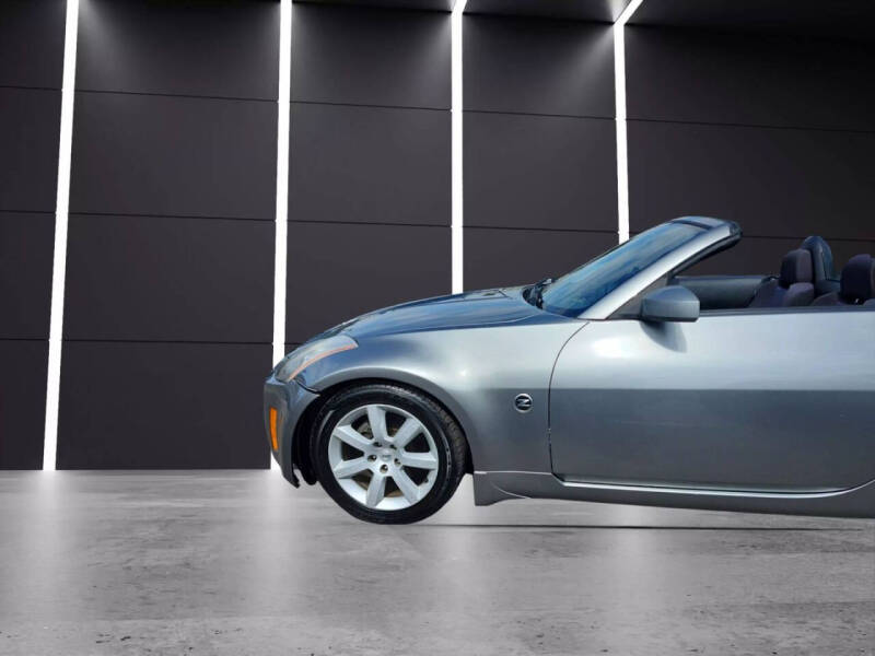2004 Nissan 350Z Enthusiast